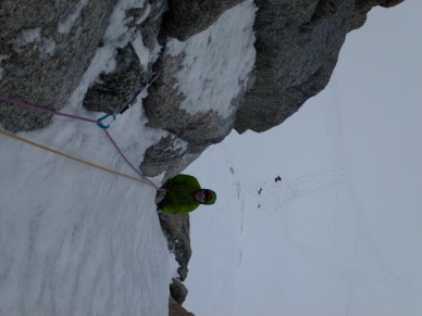 The Edelrid 19G Quickdraw doing its job on a classic Chamonix ice climb.