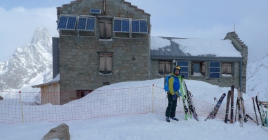 The North Face Kichatna Bibs coupled with the Kichatna Jacket offer great weather protection for ski mountaineering. Here Kev gets ready to ski off from the Requin Hut, Chamonix.