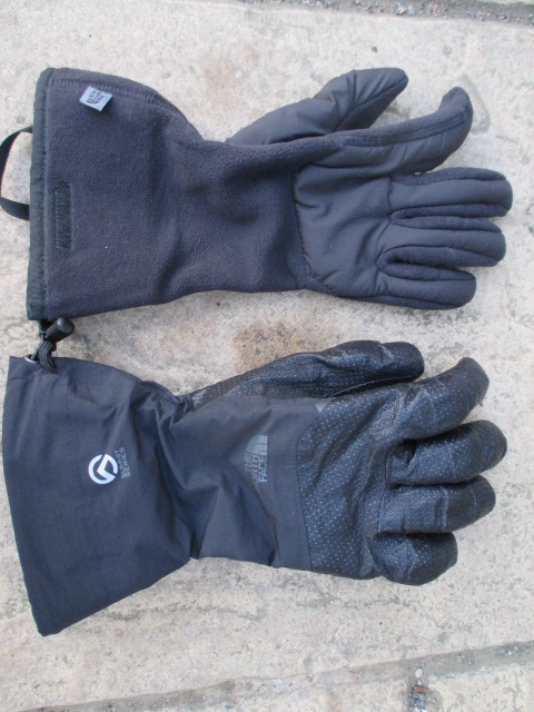 north face patrol long gauntlet glove